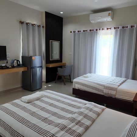 Lemae Residence เลอเม เรสซิเดนซ์ อำเภอเขาย้อย เพชรบุรี Ban Huai Krathaek Стая снимка