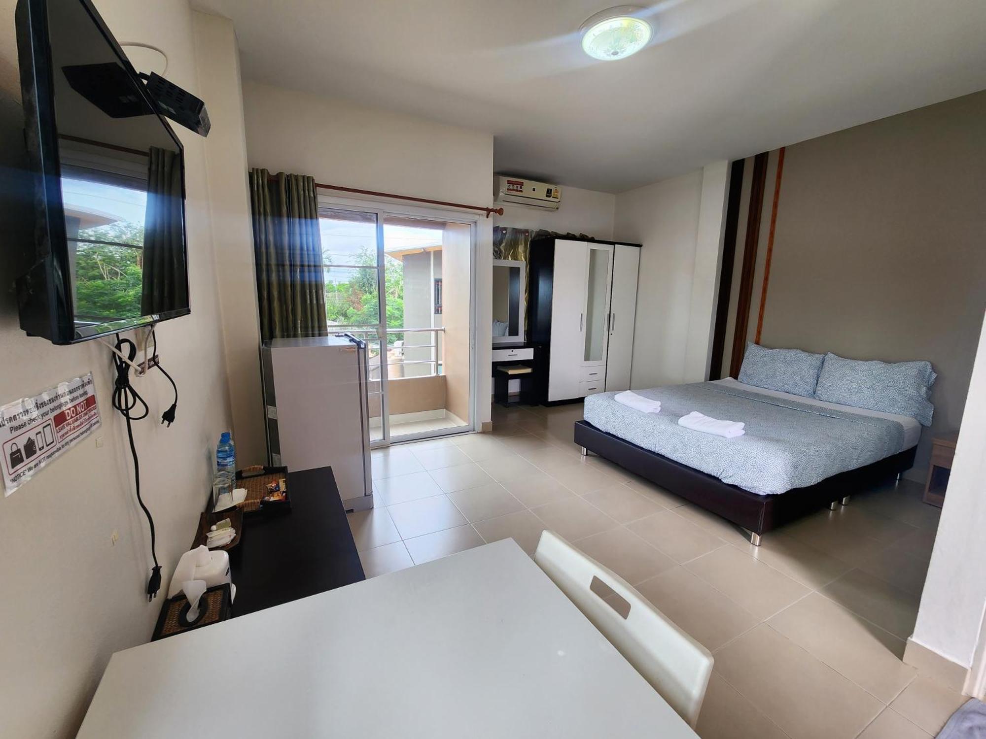 Lemae Residence เลอเม เรสซิเดนซ์ อำเภอเขาย้อย เพชรบุรี Ban Huai Krathaek Стая снимка