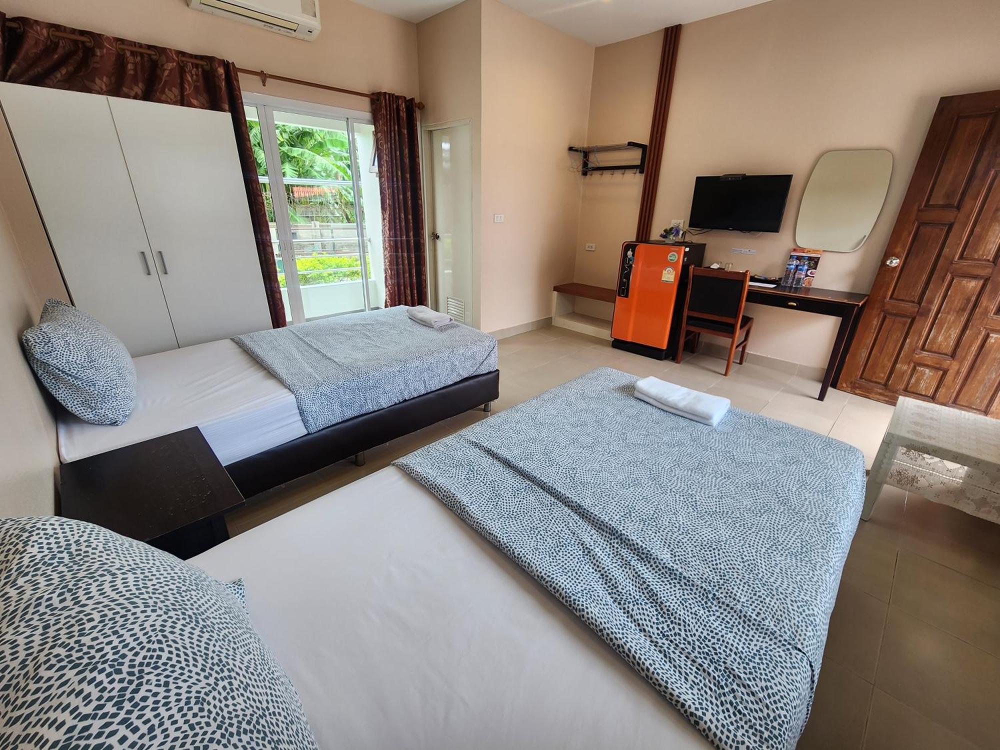 Lemae Residence เลอเม เรสซิเดนซ์ อำเภอเขาย้อย เพชรบุรี Ban Huai Krathaek Стая снимка