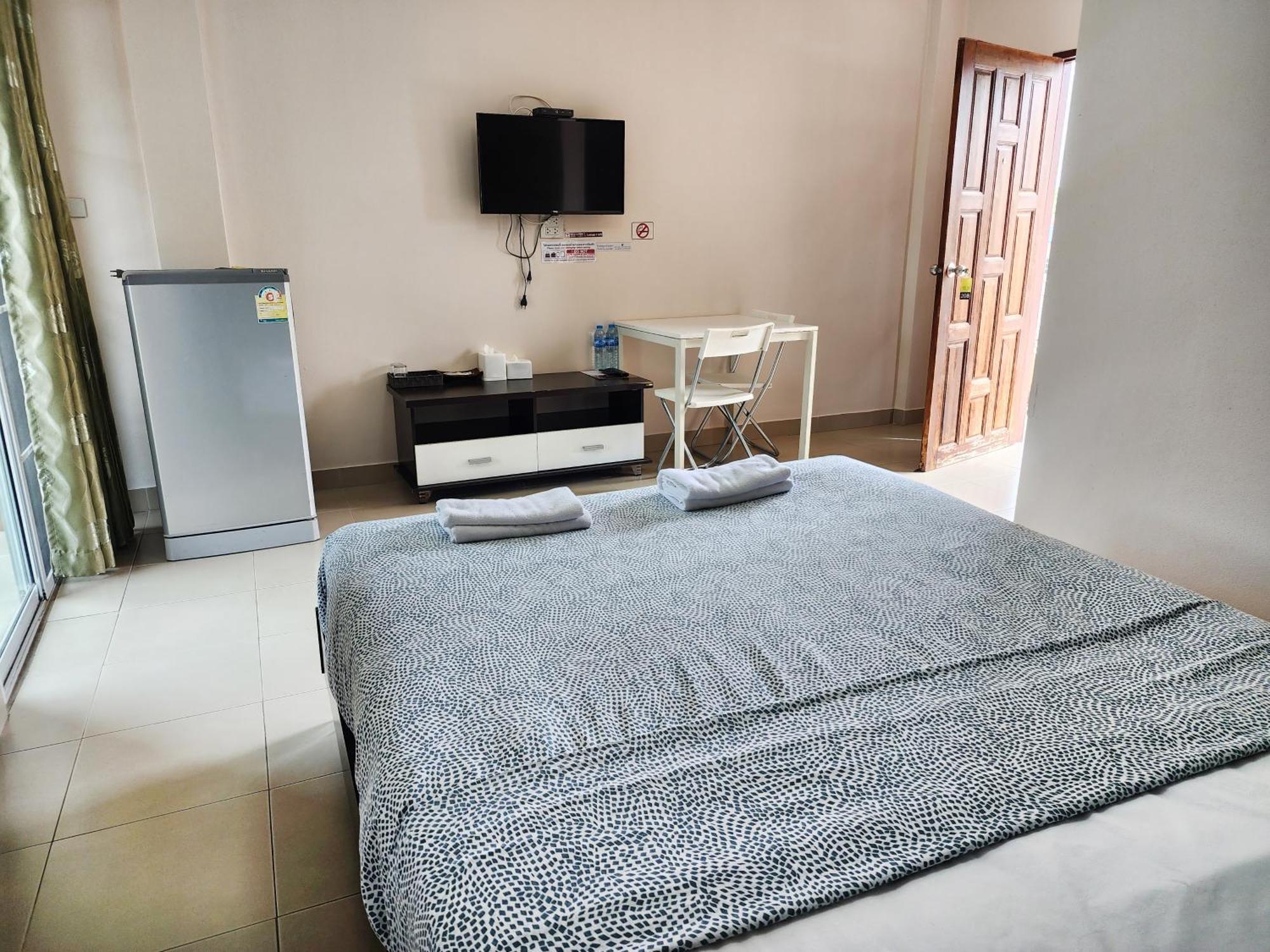 Lemae Residence เลอเม เรสซิเดนซ์ อำเภอเขาย้อย เพชรบุรี Ban Huai Krathaek Стая снимка